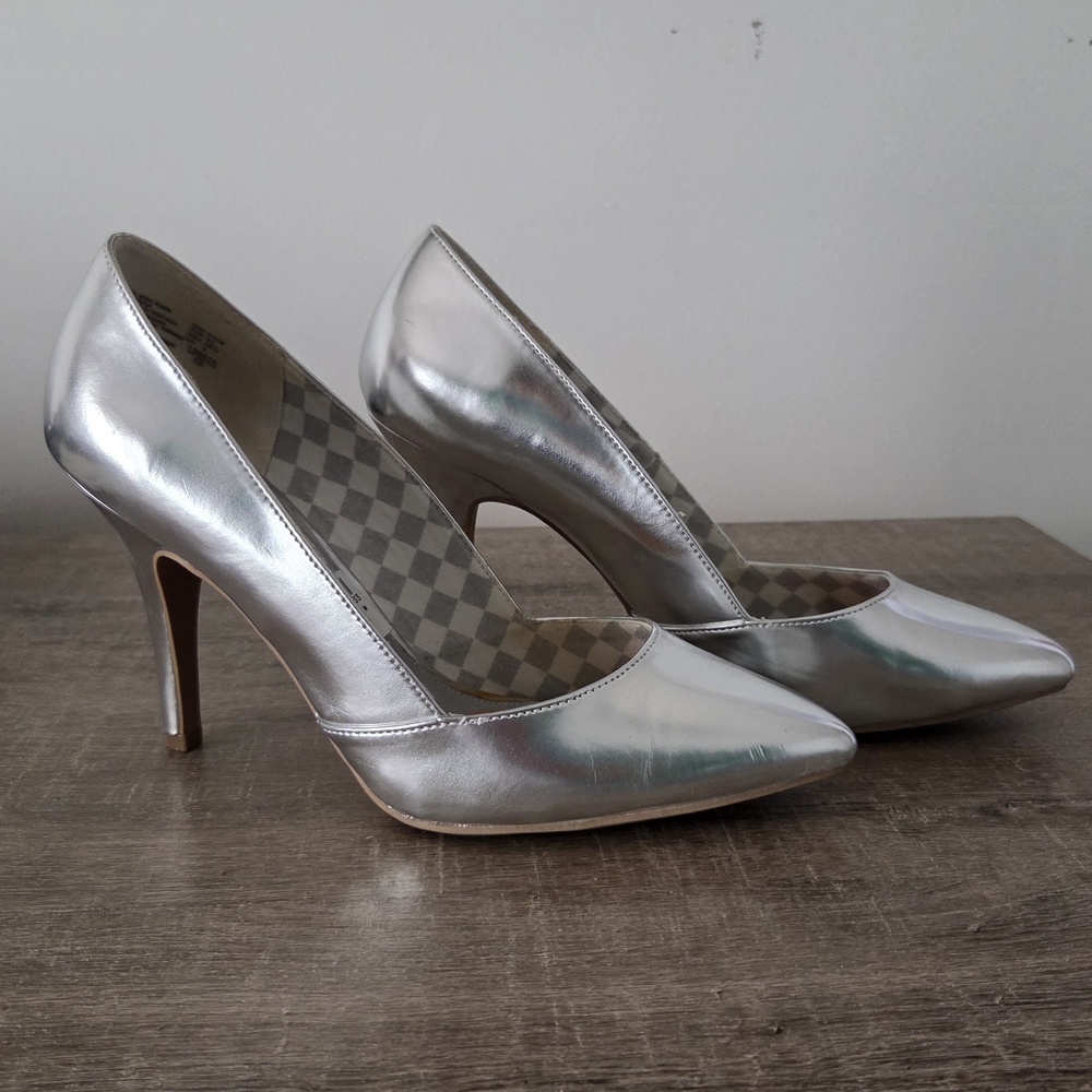 Christian Siriano Metallic Silver Pumps